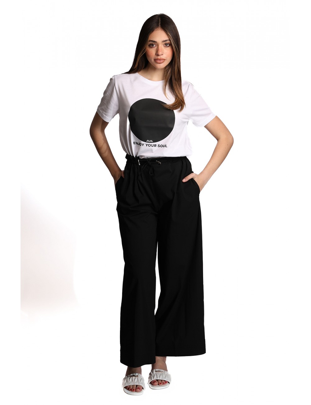 t-shirt jijil DONNA 0088 BIANCA E NERA - JPE25TS032 vista completo frontale t-shirt jijil DONNA 0088 BIANCA E NERA - JPE25TS032 vista completo frontale