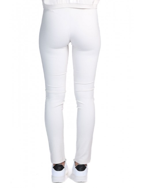 pantalone guess DONNA PANNA G9L9 - V6RB08KD822 vista frontale indossato