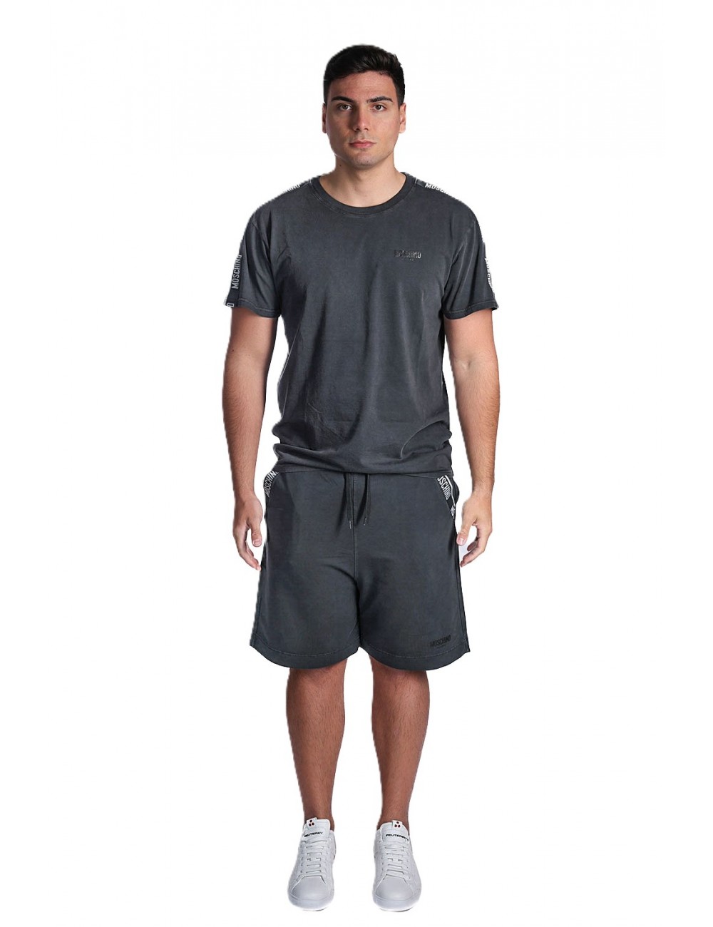 pantaloncino moschino UOMO NERO 0555 - V1A6804 - 4436 vista completo frontale